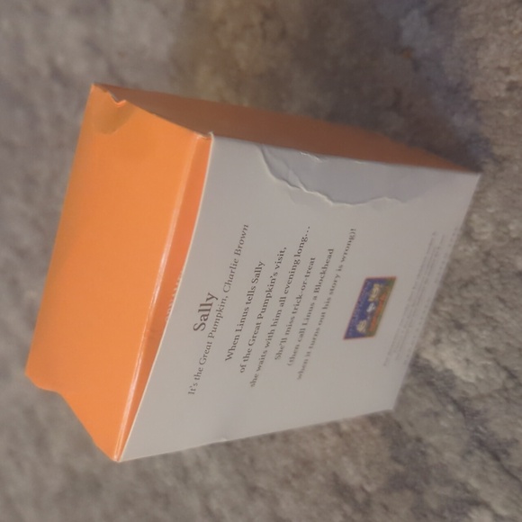 2006 " it's the Great pumpkin" Sally Hallmark ornament🎃 - Picture 11 of 11